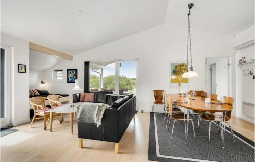 Tranum House | Amazing Home In Brovst With Kitchen