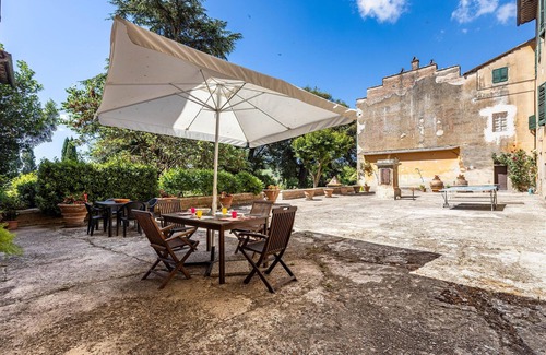 Capannoli House | Amazing home in Capannoli PI with WiFi