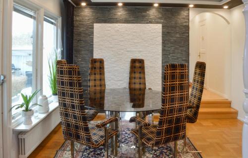 Enhorna House | Amazing Home In Enhörna With Sauna