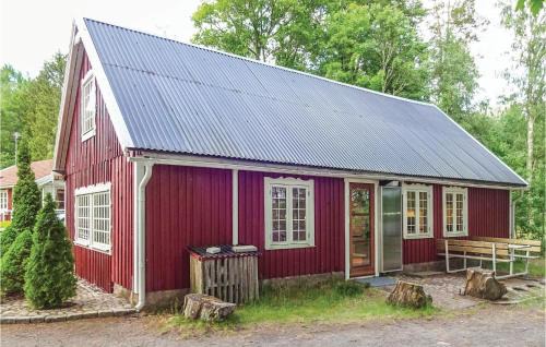 Växjö House | Amazing Home In Eringsboda With Wifi
