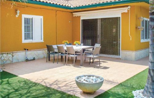 Riba-roja de Turia House | Amazing Home In Riba-Roja De Túria