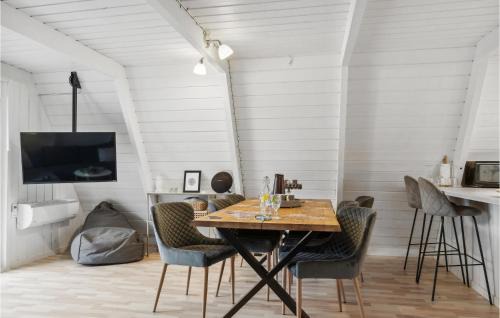 Gatten House | Amazing Home In Farsø With Wifi