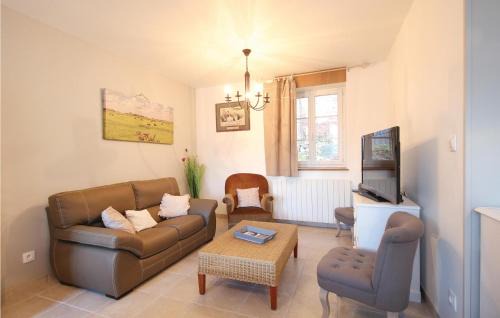 Fontaine-le-Dun House | Amazing Home In Fontaine Le Dun