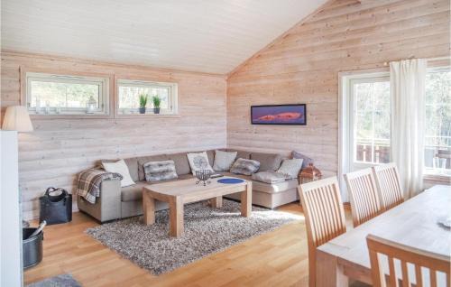 Al House | Amazing Home In Hol With Sauna
