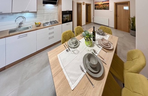Velika Pisanica House | Amazing home in Velika Pisanica