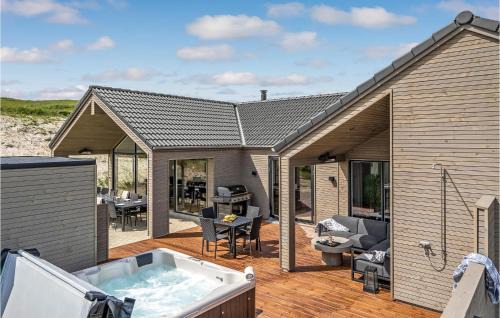 Bjerregard Strand House | Amazing Home In Hvide Sande With Sauna
