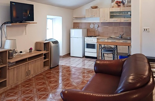Viskovici House | Amazing home in Koromacno