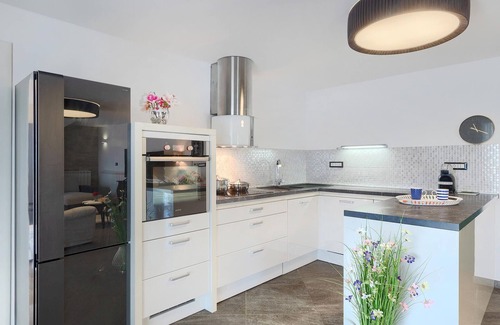 Krsan House | Amazing home in Krsan