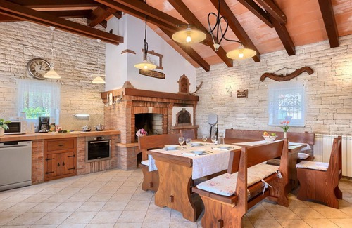 Krsan House | Amazing home in Krsan