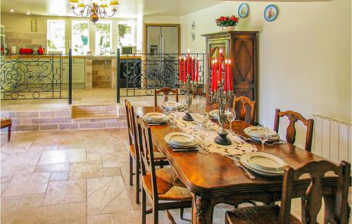 Les Farges House | Amazing Home In Les Farges