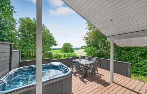 Tranbjerg J House | Amazing Home In Mårslet With Wifi