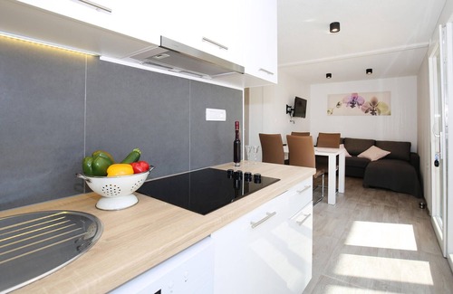 Murter House | Amazing home in Murter with WiFi