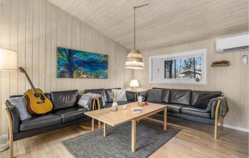 Dueodde House | Amazing Home In Nexø With Sauna