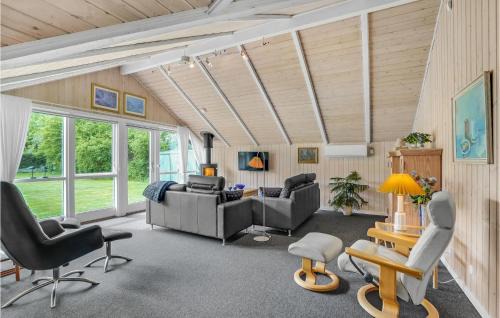 Jegum House | Amazing Home In Oksbøl With Wifi