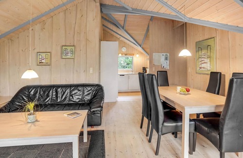 Jegum House | Amazing home in Oksbøl with sauna