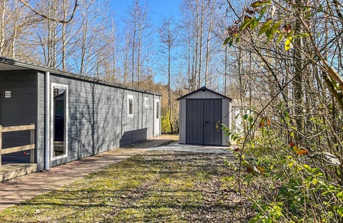 Oosterwolde House | Amazing Home In Oosterwolde With Wifi