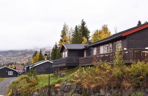 yer House | Amazing home in øyer with kitchen