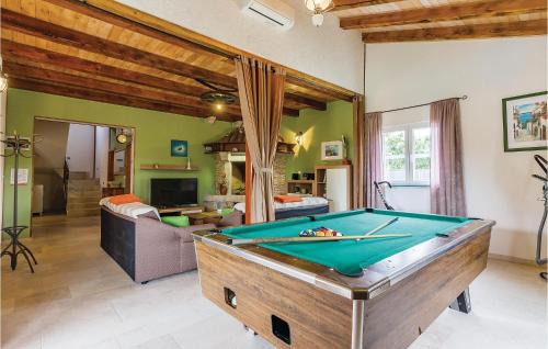 Rezanci House | Amazing Home In Rezanci
