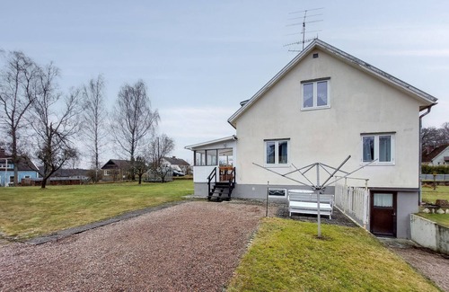 Brana House | Amazing home in Strömsnäsbruk with WiFi