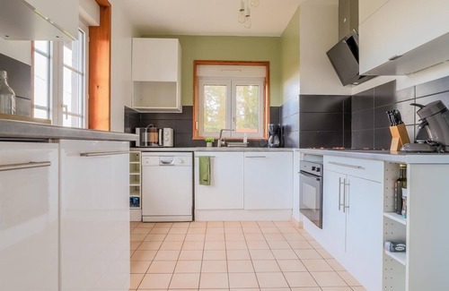 Saint-Josse House | Amazing home in Saint-Josse with WiFi