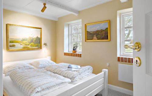 Vedersø House | Amazing Home In Ulfborg With Kitchen