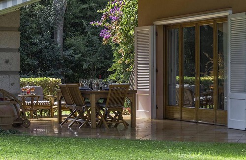 Lido di Camaiore Cabin | Amazing house with beautiful views and spacious heated pool