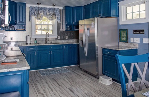 Columbia House | Amazing lake house on Lake Murray, Columbia w/private dock, outdoor kitchen.