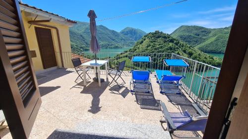 Castel di Tora Apartment | Amazing Lake View