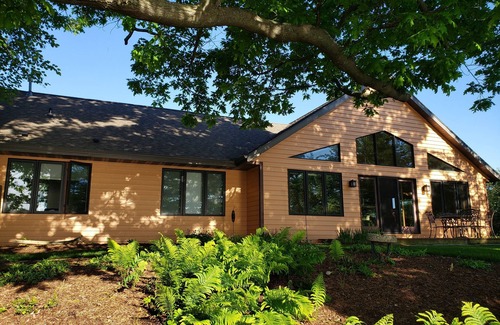 Cleveland House | Amazing Lake Views, easily accessible and close to Whistling Straits.