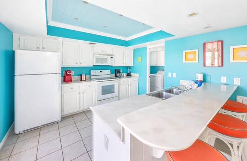 Captiva House | Amazing Location! Central to Everything Captiva Has to Offer!