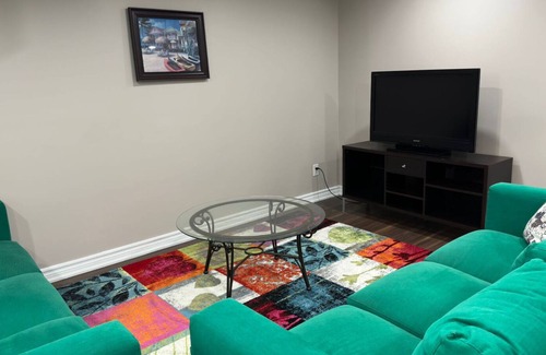 Vaughan House | Amazing Location! Private Furnished Bachelor Basement Room in Vaughan