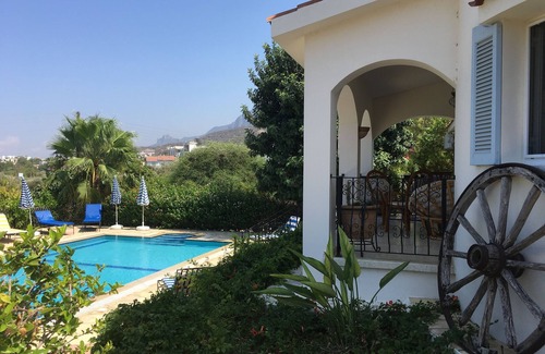 Karavas Villa | AMAZING LUXURY VILLA WITH PRIVATE POOL IN FANTASTIC PEACEFUL LOCATION