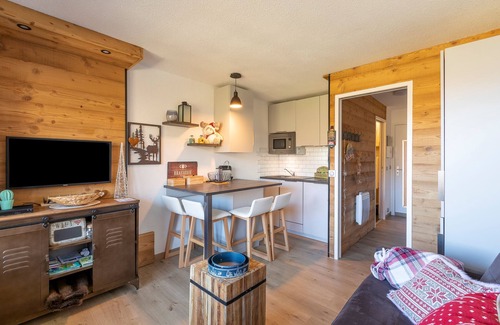 Reberty Apartment | Amazing Mountain View! # 306