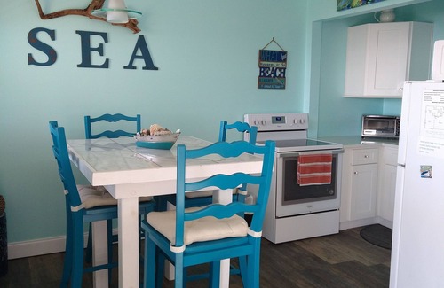 Cocoa Beach Condo | AMAZING OCEAN VIEW ! Watch Rocket Launches from the beach!