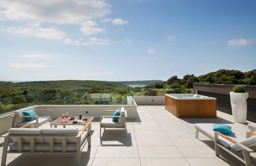 Vintijan Villa | Amazing Pula Villa | 4 Bedrooms | Villa Orion | Private Gym & Pool Table