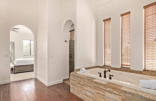 Pinnacle Peak House | Amazing Rates | Cave Creek Luxury