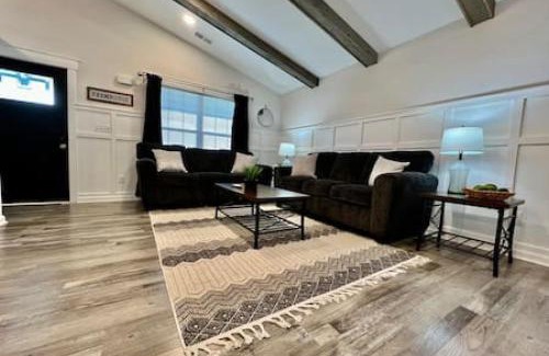 Middletown House | Amazing riverside New Construction home in Middletown