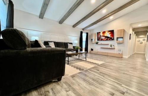 Middletown House | Amazing riverside New Construction home in Middletown