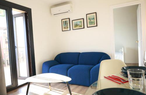 El Baix Guinardo Apartment | Amazing sea and Sagrada Familia views homey apartment