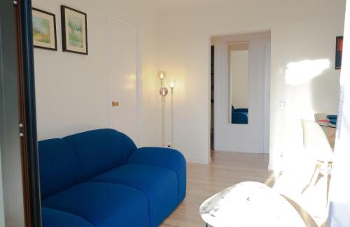 El Baix Guinardo Apartment | Amazing sea and Sagrada Familia views homey apartment