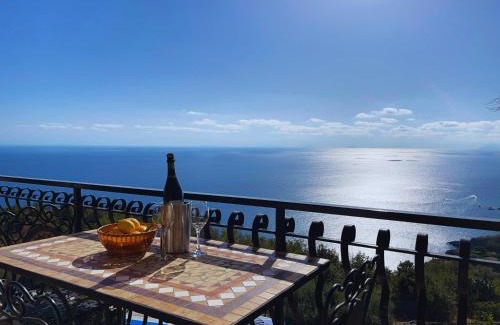 Coccorino Apartment | Amazing Sea View with Free Swimming Pool