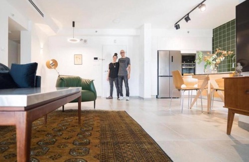Be'er Ya'akov Apartment | Amazing Suite in the Center of the Country