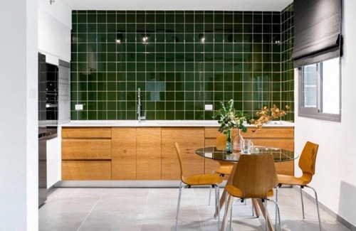 Be'er Ya'akov Apartment | Amazing Suite in the Center of the Country