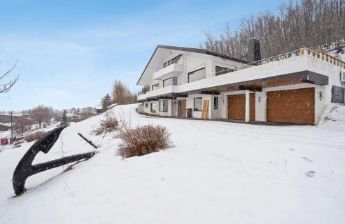 Tromsdalen Apartment | Amazing view I Fjellheisen I FREE Parking
