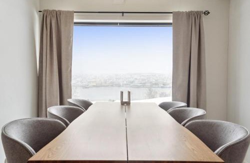 Tromsdalen Apartment | Amazing view I Fjellheisen I FREE Parking