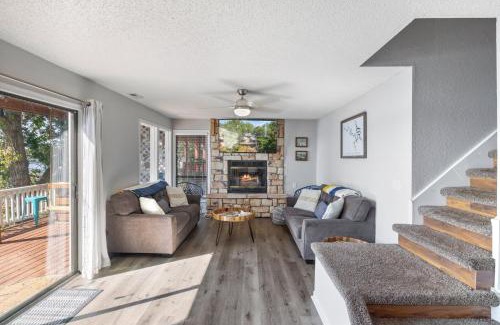 Lakeland House | Amazing Views Close to the Strip - Private Dock!