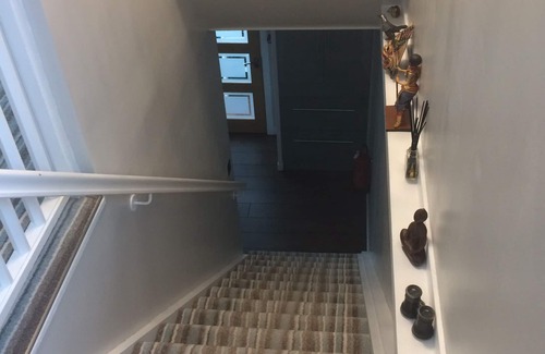 Nostie House | AMAZING VIEWS! Kyle.1 mile to Isle of Skye! En-suite, , quiet area .Sat tv.