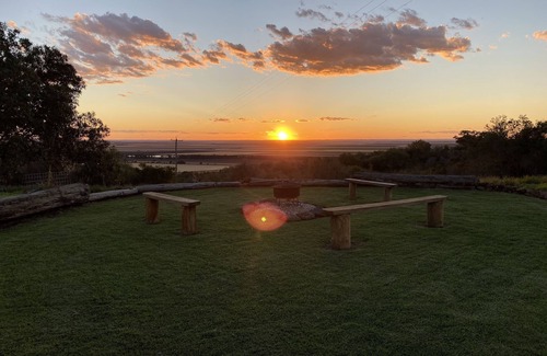 Irongate House | Amazing Views & Incredible Stargazing at FigTree County Retreat - Relax & Unwind