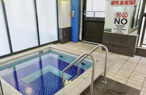 Adelaide Central Business District Apartment | Amazing views of North Terrace