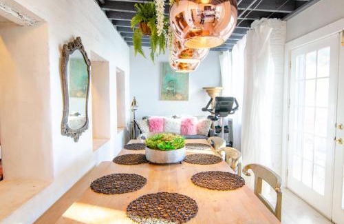 Weehawken Apartment | Amazing views of NYC and Patio 10 mins from NYC
